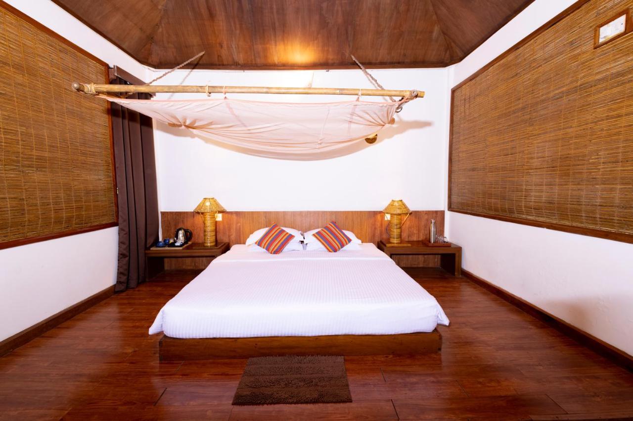 Wild Orchid Hotel Kala Pathar Beach Exterior foto