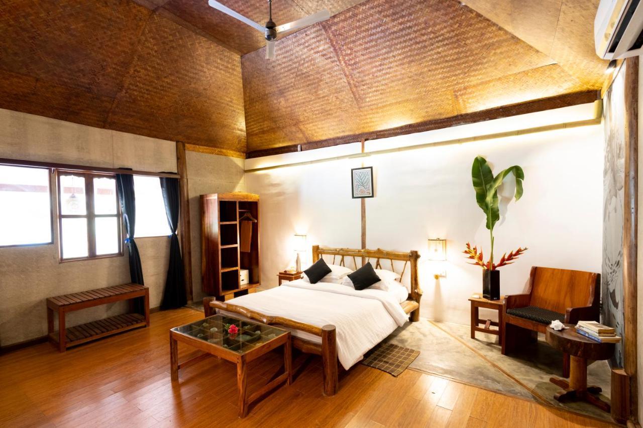 Wild Orchid Hotel Kala Pathar Beach Exterior foto